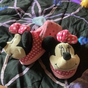 Disney Minnie Mouse Pink Slippers